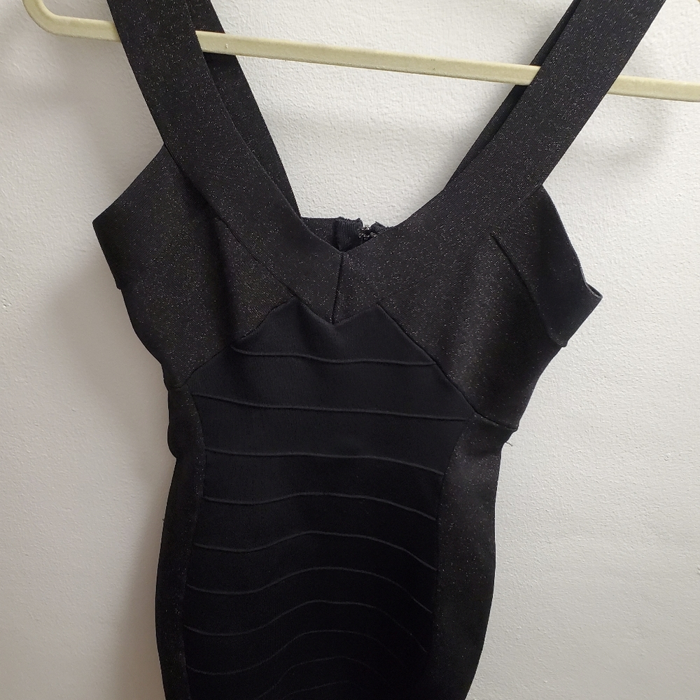 Black Dress - Picture 2 of 5